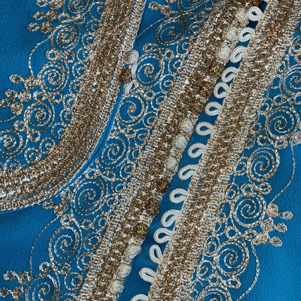 Elegant turquoise Kaftan/robe, elaborate & gold white embroidery Trophy Vintage! - Picture 12 of 17